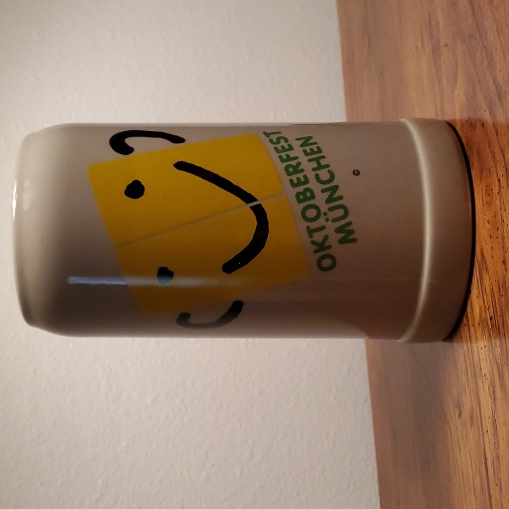 Official 1995 Gerz Oktoberfest Munchen beer stein